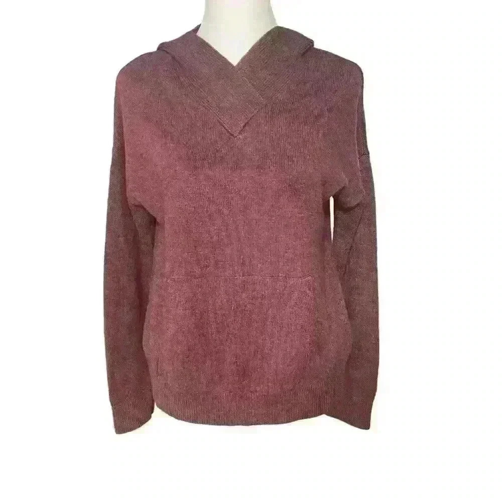 Marled Women’s Hoodie Sweater. Burgundy/Merlot colored. Size M. Athleisure
